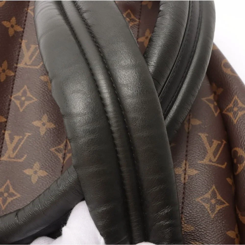 Louis Vuitton Palm Springs MM Monogram Backpack - Picture 8 of 16